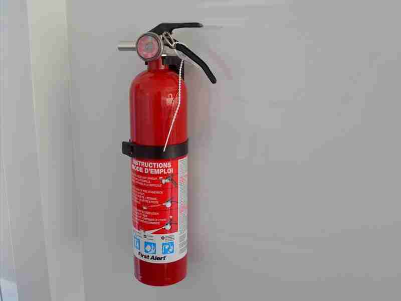 Fire extinguisher